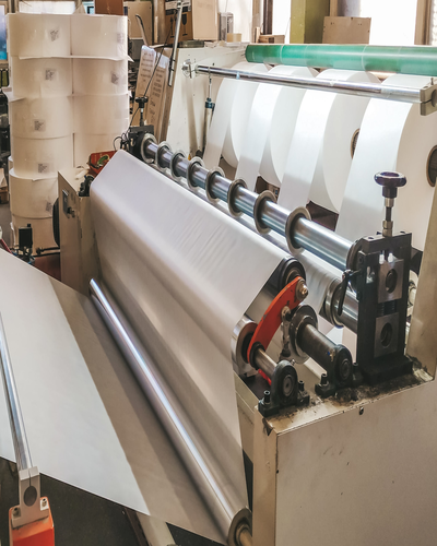 Резка бобинорезкой Резка бобинорезкой